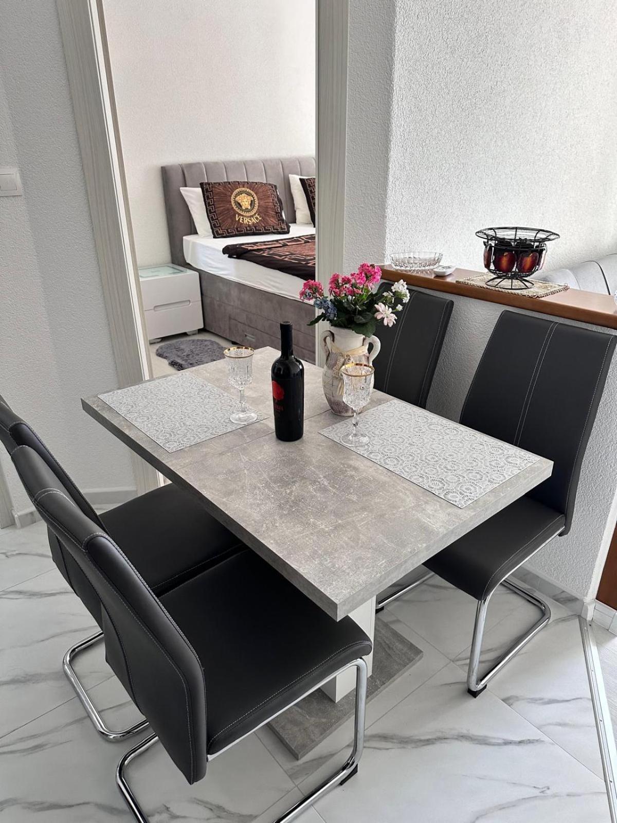 Apartmani Djurda Krk Town Exterior foto